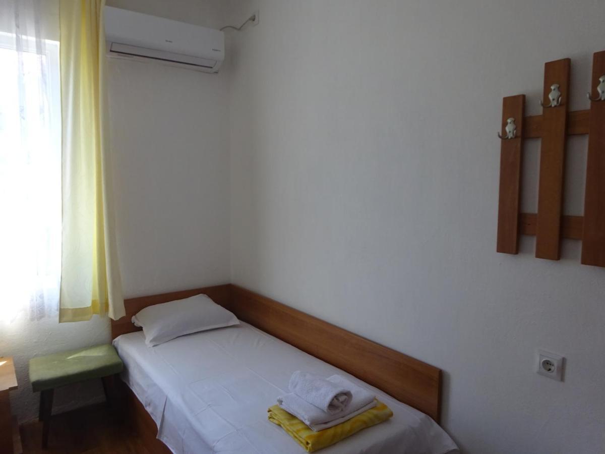 Hrisi Hotel Черноморец Екстериор снимка
